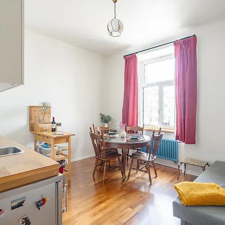 公寓 Family Friendly Flat Close To The Old Town And Parks *